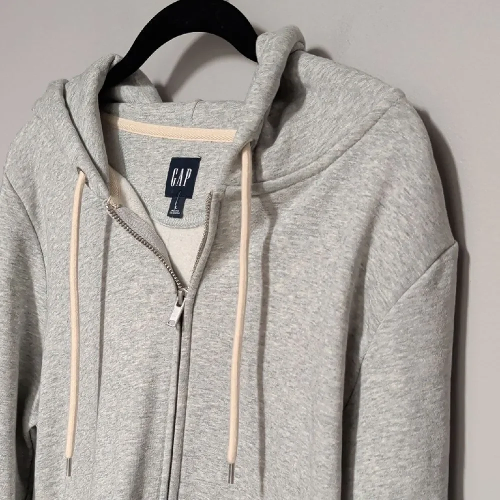 GAP Men's Light Gray Zip-Up Hoodie